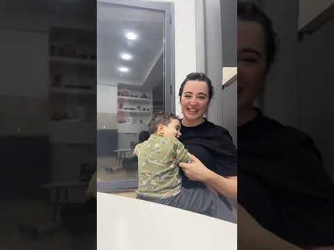 سيليا ليمام مع ولدها آدم رجعتو مريول سيليا ليمام مع ولدها آدم رجعتو مريول