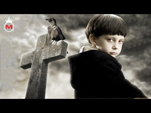 عائلة تتبنى طفل وبيكتشفوا انه ابن الشيطان ملخص فيلم The Omen
