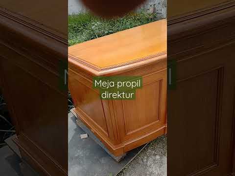 Finishing Meja Propil Direktur