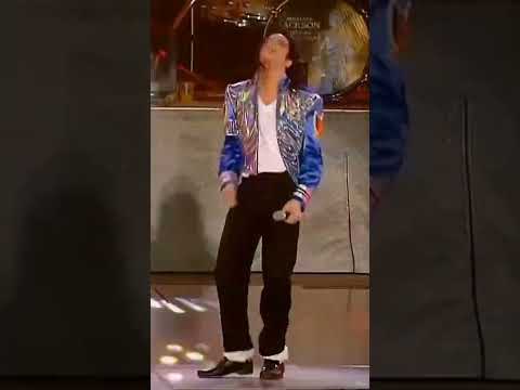 رقص الأسطورة مايكل جاكسون Michael Jackson