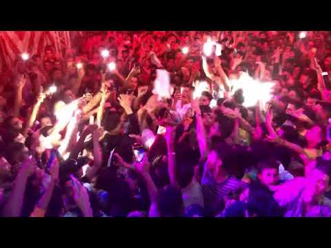 هنا القاهره لايف عنبه وسط الجمهور