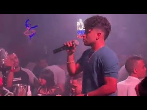 ليا اخ جدع في ضيقه يلي فينا شمتانين لايف كريم كرستيانو في نايت كلاب Vip