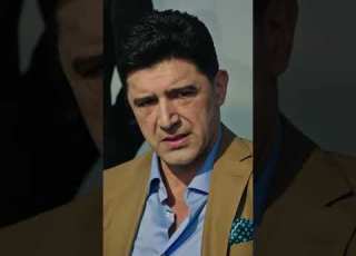 اجتماع مغلق العنبر Shorts