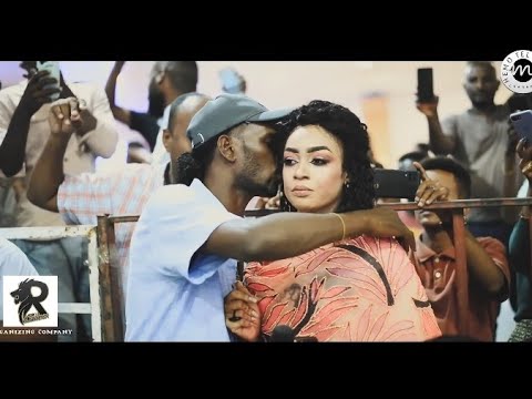 شاهد تفاعل مروة الدولية مع الجمهور في اغنية تكسر خواطر الريد الحفل الجماهيري New 2021