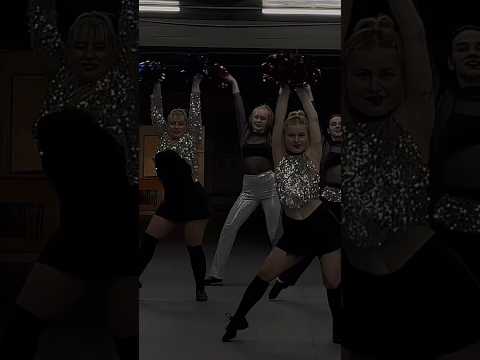 Акцент шоу Танец Vintage Eva TINIK Remix