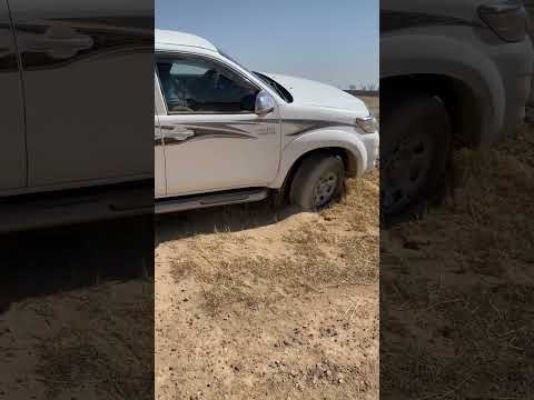 هايلوكس 2014 شعار لايعرف القانون