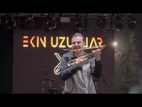 Ekin Uzunlar Konser Performansı Eyşan