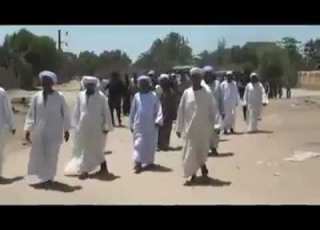  عشان كده دايما تلاقي الناس في الصعيد قلبهم جامد و اعصابهم حديد ومش بيخافوا