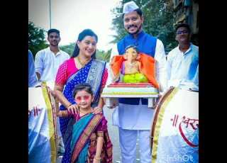 Mayra And Myra Family Mayra S Corner Mayra Vaikul Mayra S Reels