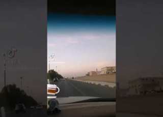 قل للذ ين فو ضوا امرهم الله ان الله لن يخذهم ابرا اللي يتغرب عن ارضه يصبح زليل