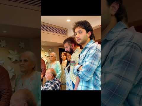 Salman Khan With His Family Greets His Fans On Eid Salmankhan Salman Eidmubarak Shorts