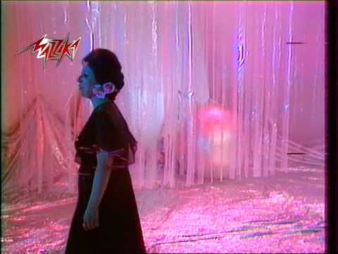 Nagat Ama Gharyba نجاة اما غريبة