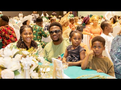 See Me Feed My Daughter As A Blind Dad