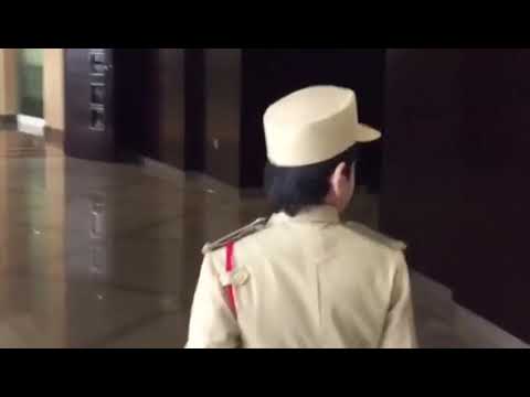 سنفدي حدودك بأولادنا ونروي ترابك قطرات دم يعيش إتحاد اماراتنا نموت ويحيا شموخ العلم