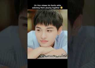 Jin Han Is Missing Family My Deskmate Cdrama Studentlife Emotional Kdrama