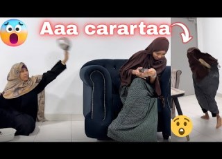 HOOYOYINKA SOMALIDA IYO ILMAHOODA DHIBKA KALA HAYSTA