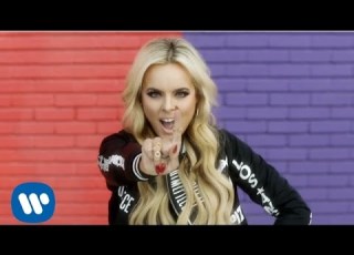 Katy Tiz Whistle While You Work It OFFICIAL VIDEO