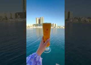 واحد من الأماكن المميزه في إسكندرية في نص البحر