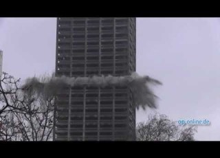 Uni Turm Sprengung In Frankfurt