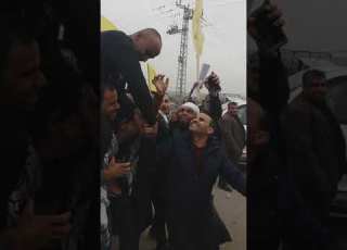 لحظة خروج الاسير يوسف ابو حطب من سجون الاحتلال