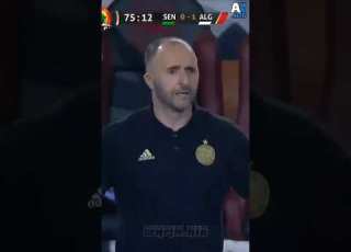 اثناء المباراه اصابه جمال بن عمري امام ناظري الحكم ولم يقول شيء