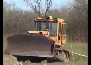 العثور على دبابة T34روسية تعود الى الحرب العالمية الثانية