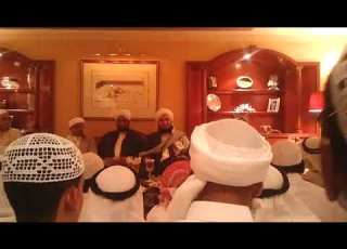 سمعت سويجع الاثلاث غنى توشيح جميل يطرب له القلب بحضور الحبيب الجفري