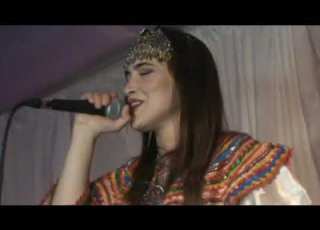 SEHINA BENSAID CHANTE À MONTRÉAL