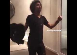  فيديو مسرب عمرو وردة بعد رجوعة للمنتخب شاهد قبل الحذف