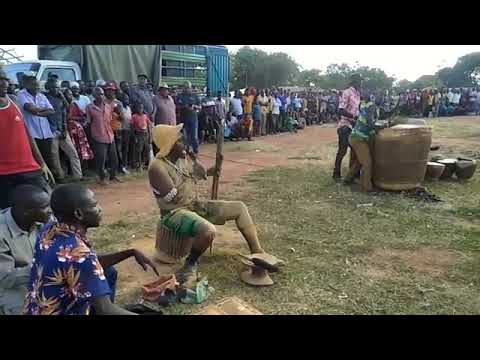 Show Ya Madebe Jinasa Akipambana Na Lung Wecha Ng Wana Ituli 2023