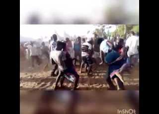 Vigodoro Vya Watu Wa Bala Na Mauno Motomoto