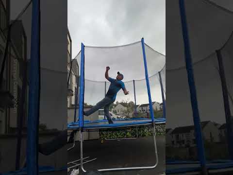 Hilarious Trampoline Fail