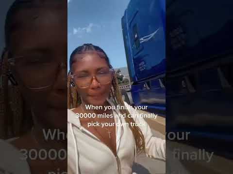 Female Trucker Truckdriver Trucking Moneymoves Goodjobs Fastmoney Nodegreejobs Essentialjob