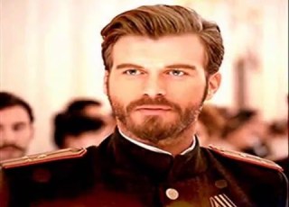  جنات يامساء الجمال Kıvanç Tatlıtuğ