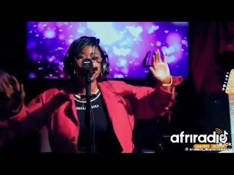 Luciana Demingongo Princesse Julia Chanter Par Natshiko Ntando