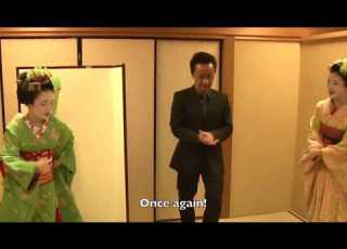  How To Play With Maiko And Geisha Experience Playing Japanese Games Tora Tora In Kyoto