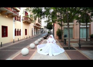 WATCH Wedding Photo Shoot Captures Beirut Explosion