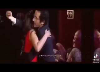  احمد حلمى ومنى زكى غير أى حد على اغنيه ناويلى على ايه