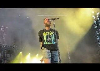 Post Malone I FALL APART Live 4K