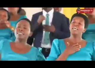 URI RUBASHA LIVE PERFORMANCE BY URUMURI FAMILY CHOIR UMUGOROBA WO GUTANGIRA ISABATO IGAHOGO