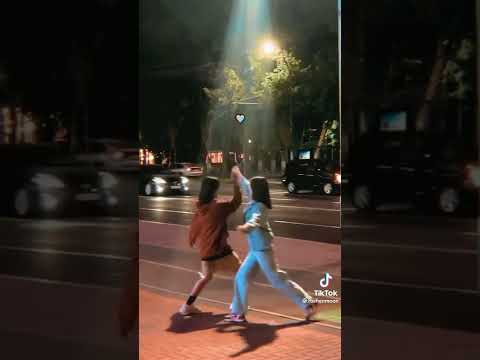 رقصة لا البست فريند Dancing For Best Friend