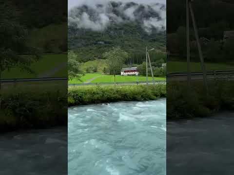 طلتك مثل الصبح Waterfall