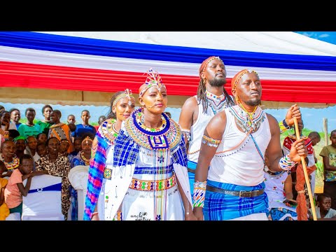 SENI WEDS LMALENI PERFORMANCE BY RICH CHOMPY AND SIMON AT BENDERA BARAGOI