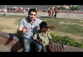 سەیرو سەفەر سۆران سەقزی هیندستان تۆ سەیری ئەم ساحیرە بچوکە