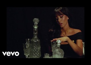 Cali Y El Dandee Aitana Coldplay Official Video
