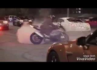  هاتلي فودكا وشيفاز