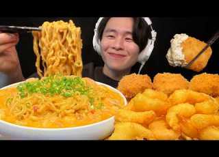 ASMR Spicy Garlic Shrimp Ramen Eating Sound Mukbang