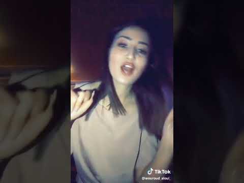 اسمع اسمع شفتيني مع صاحبتك