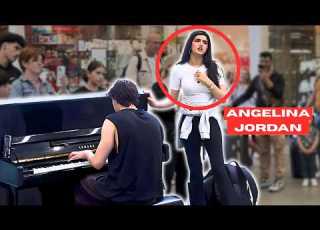 Everyone Thought She Was A Random Girl Until She Started Singing