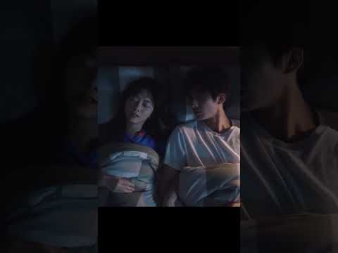 النوم معك مشهد من مسلسل انطلق إنطلق 以家人之名